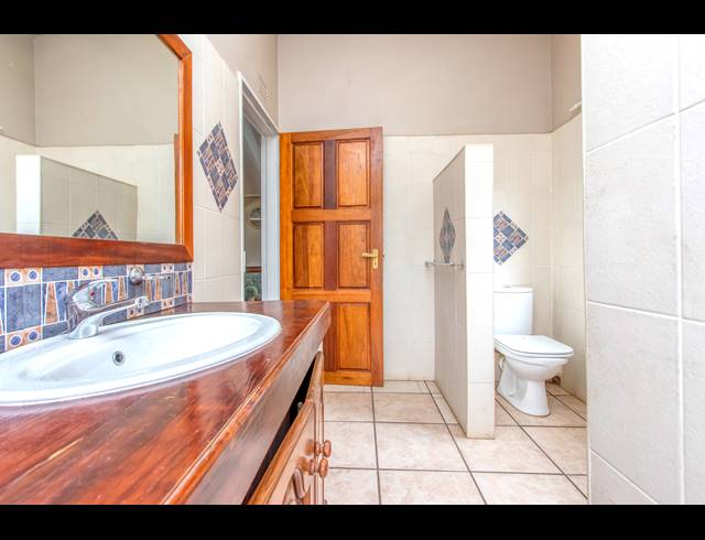 2 BEDROOM FREESTANDING FOR SALE IN FAIRLAND